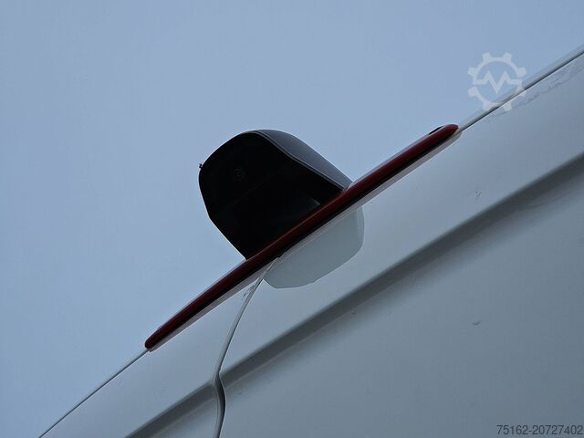 High-roof van MERCEDES-BENZ SPRINTER 316 L3H2 Maxi Navi