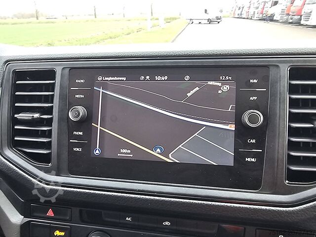 Suitcase VOLKSWAGEN CRAFTER 35 2.0 ac aut. RWD EURO6