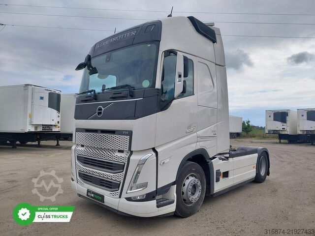 Standard tractor unit VOLVO FH 500 XL i-ParkCool ACC Side Skirts