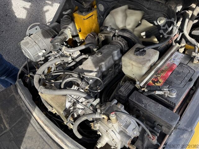 Komatsu FG25HT-16R Triplex 470 Free Lift / Sideshift / Fork Positioner LPG 2008 KOMATSU FG25HT-16R Triplo 470 Freelift / Sideshift / Vorkversteller LPG 2008