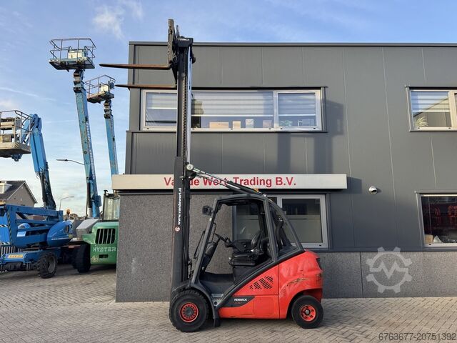 Linde H30D-02 Duplex 450 Sideshift / Fork Positioner VW Diesel 2014 LINDE H30D-02 Duplo 450 Sideshift / Vorkversteller VW Diesel 2014