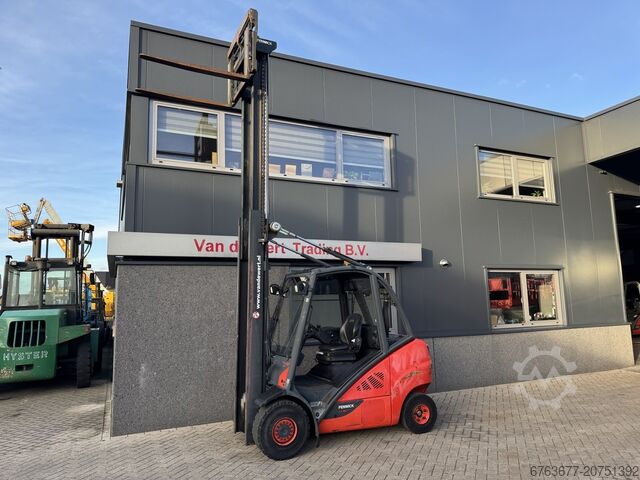 Linde H30D-02 Duplex 450 Sideshift / Fork Positioner VW Diesel 2014 LINDE H30D-02 Duplo 450 Sideshift / Vorkversteller VW Diesel 2014