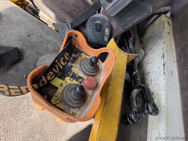 DAF 2500 zebak movilift 200-1 380v electric 1999 bouwkraan DAF 2500