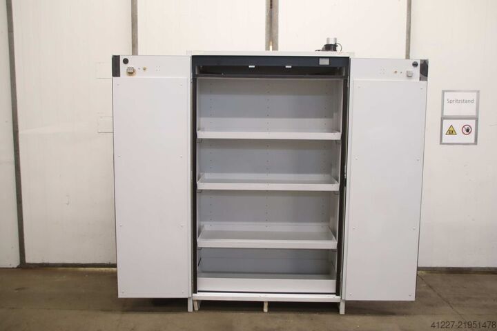 Hazardous materials cabinet with ventilation asecos 1200/640/H2140 mm