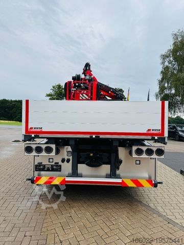 LKW mit Pritsche (offen) VOLVO FH540 10x4 mit F1150 Ladekran, Sattelzugmaschine