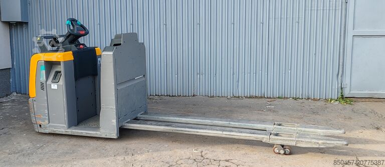 Horizontale Kommissionierer Jungheinrich ECE 225 Li-Ion/ 2.4m/ 2020yy/ 3004mh