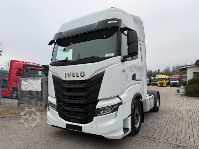 Standard SZM IVECO S-Way 480/Intarder/2xTank/Navi/EURO6D