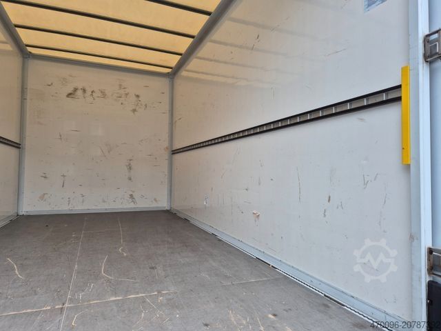 Box van MERCEDES-BENZ Sprinter 317 XXL Koffer*9-G TRONIC*