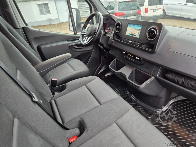 Box van MERCEDES-BENZ Sprinter 317 XXL Koffer*9-G TRONIC*