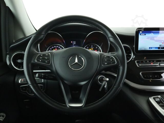Kleinbus Mercedes-Benz V 220 d EDITION Lang AHK AUT Facelift Kam. LED