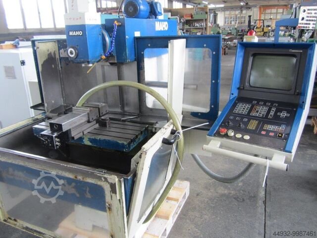 CNC Milling Machine DECKEL MAHO MH 400 T