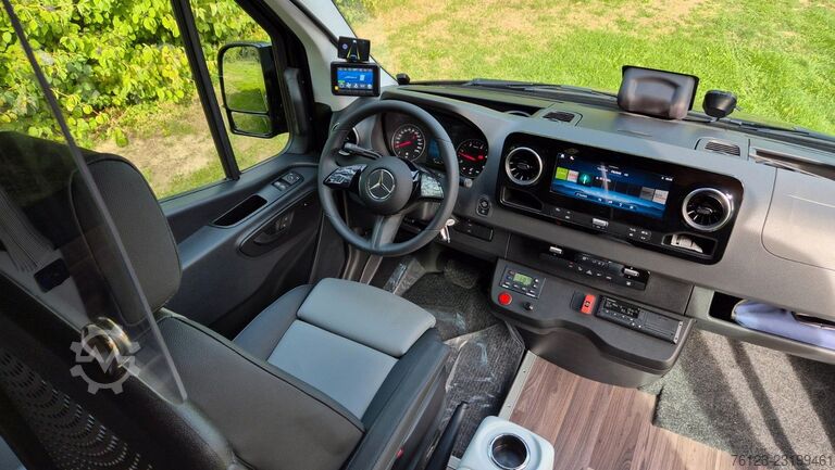 Kleinbus MERCEDES-BENZ Sprinter 519 Sunset Ferqui Lagerfahrzeug