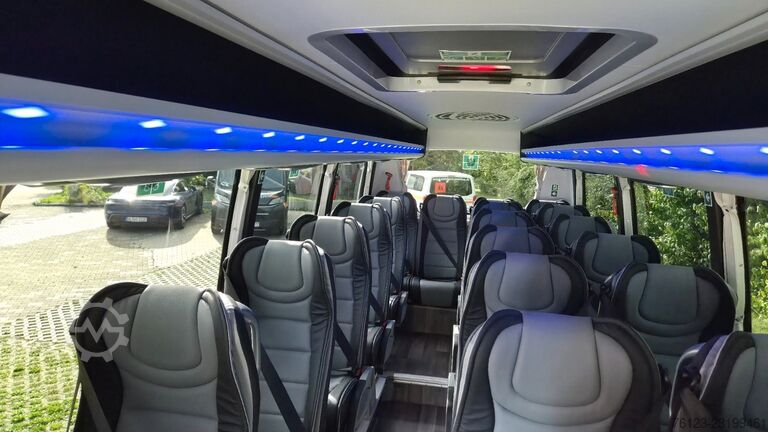 Kleinbus MERCEDES-BENZ Sprinter 519 Sunset Ferqui Lagerfahrzeug