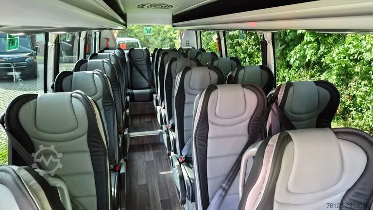 Kleinbus MERCEDES-BENZ Sprinter 519 Sunset Ferqui Lagerfahrzeug