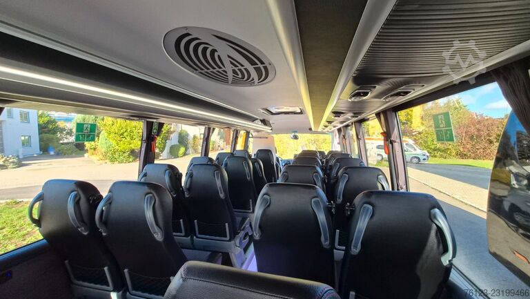 Kleinbus IVECO 2x Daily 70 Lagerfahrzeug Ferqui Sunrise 2,5 m B