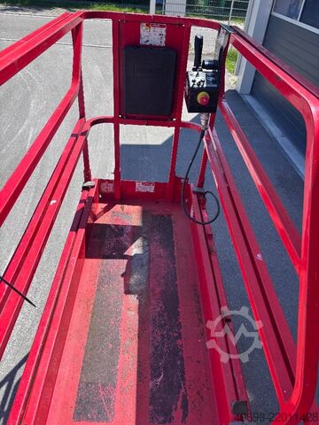 Scissor lift Haulotte Compact 8 - 8,2m Elektro Scherenarbeitsbühne