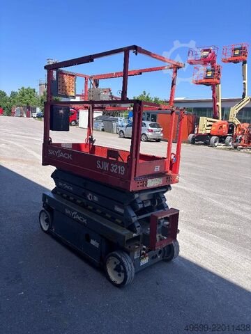 Scissor lift SkyJack SJ 3219 7,80m Scherenarbeitsbühne *Akku NEU*
