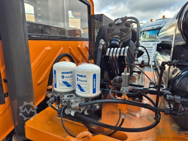 Spezial-LKW MERCEDES-BENZ Unimog U1600 4x4 Zweiweg ZW 100 S Railway 11584h