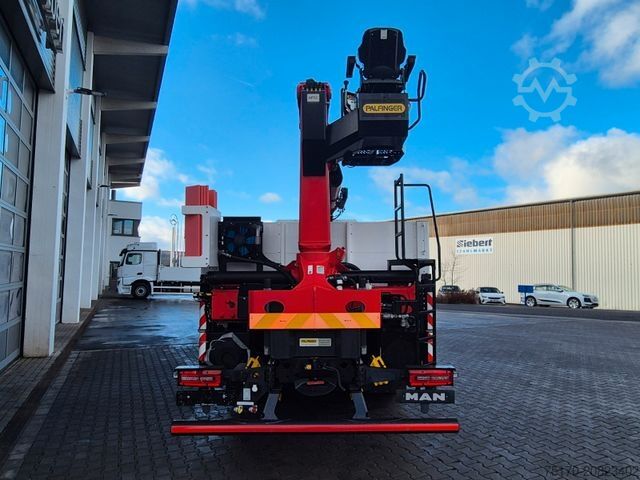 Autokran MAN TGS 26.470 6x2-4 LL Baustoff Palfinger PK20.501L