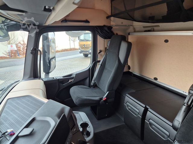 Volumen SZM MERCEDES-BENZ Actros 1845 LSnRL Standklima Vollspoiler