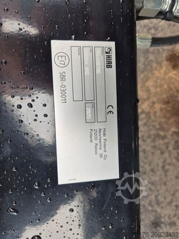 Abrollkipper MERCEDES-BENZ Arocs 2551 L 6x2/4-4 HAD HIAB ULT21S56 AHK