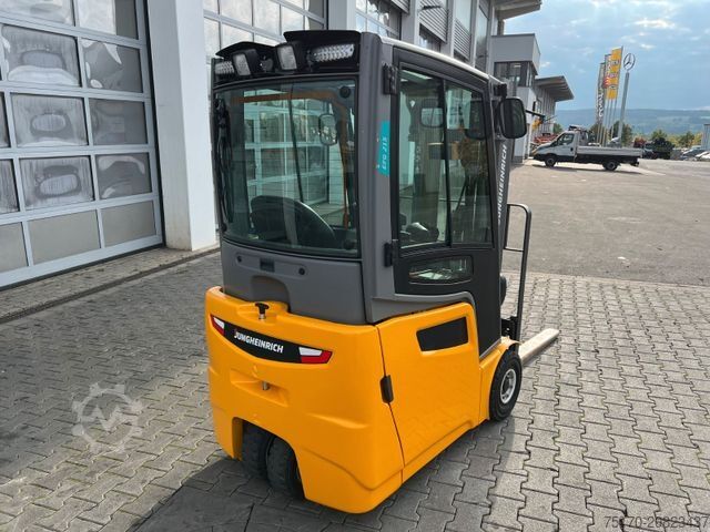 Frontstapler JUNGHEINRICH EFG 215 / Triplex: 4.25m! / SS /  4.029h