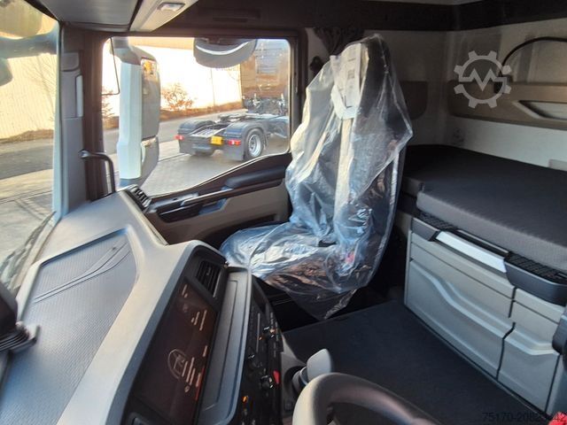 LKW mit Pritsche (offen) MAN TGS 26.470 6x2-4 LL Baustoff Palfinger PK20.501L