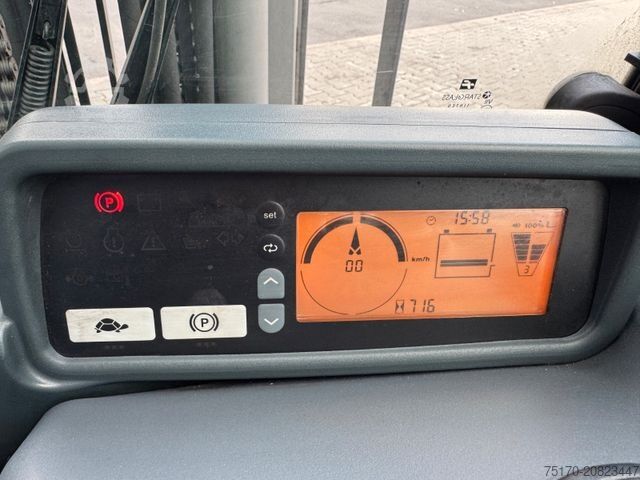 Frontstapler JUNGHEINRICH EFG 215 / Triplex: 4.25m! / SS / nur 716h!