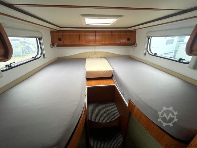 Teilintegriertes Wohnmobil HOBBY T 500 GESC - Einzelbetten - Klima -