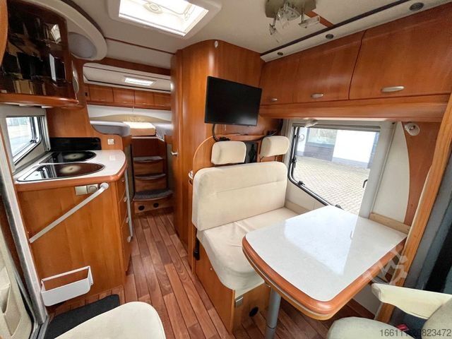 Teilintegriertes Wohnmobil HOBBY T 500 GESC - Einzelbetten - Klima -