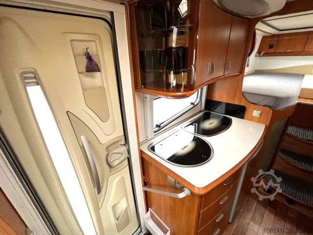 Teilintegriertes Wohnmobil HOBBY T 500 GESC - Einzelbetten - Klima -