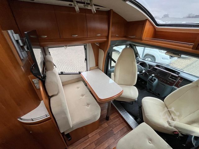 Teilintegriertes Wohnmobil HOBBY T 500 GESC - Einzelbetten - Klima -