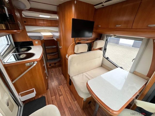 Teilintegriertes Wohnmobil HOBBY T 500 GESC - Einzelbetten - Klima -