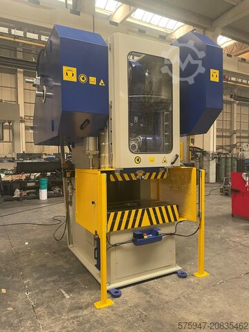 C-Typ 300 Tonnen Exzenterpresse CRONOSSTECH CECP 300