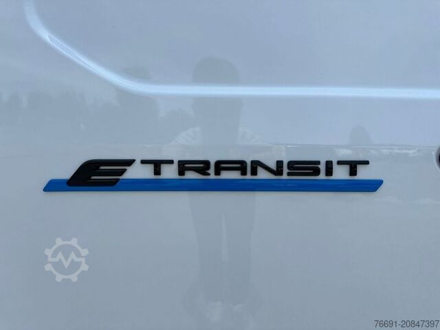 Compact van Ford E-Courier - Full Electric - Autonomia 300 Km