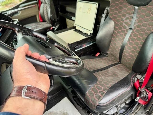 Standard-SZM MAN TGX 18.510 XXL / Individual / Retarder / Eu6