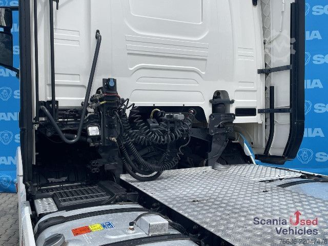 Volume tractor unit Scania R 450 A4x2LA DIFF-L RETARDER LED 2X TANK SMART 2