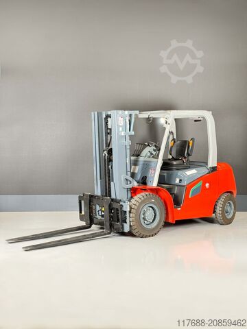 Elektro 4-Rad Heli CPD50-G2 4-Rad - 6 Jahre Garantie 4,7m Hub Triplex