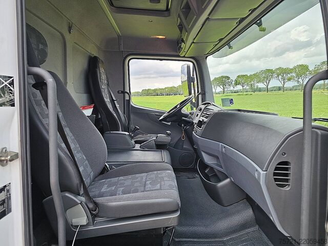 Refrigerated/frozen transport MERCEDES-BENZ ATEGO 1016