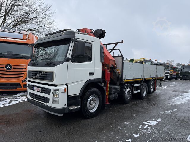 Autokran Volvo FM 380 8X2 Palfinger 35000 bis 25 Meter
