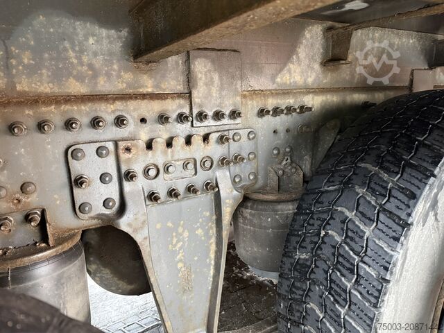 Autokran Volvo FM 380 8X2 Palfinger 35000 bis 25 Meter