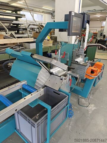 Doppelgehrungssäge / Zuschnittzentrum Thorwesten DGS