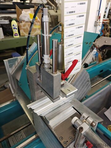 Doppelgehrungssäge / Zuschnittzentrum Thorwesten DGS