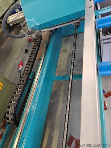 Doppelgehrungssäge / Zuschnittzentrum Thorwesten DGS