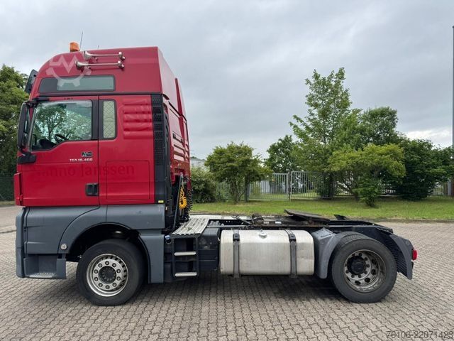 Standard tractor unit MAN TGX 18.460 4x2   Schlafkabine