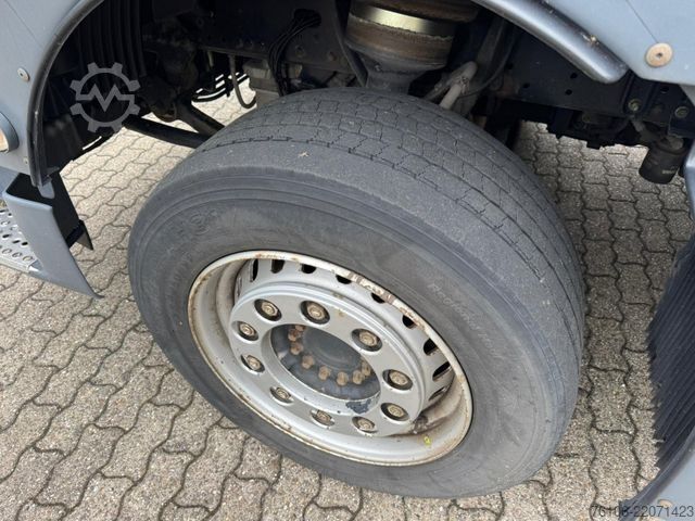Standard tractor unit MAN TGX 18.460 4x2   Schlafkabine