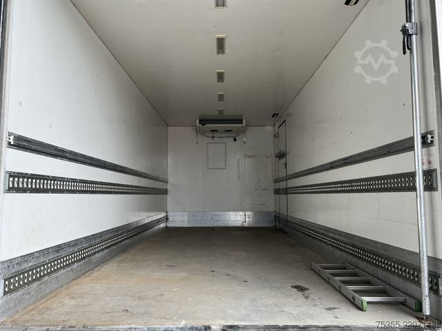 Refrigerator body van MERCEDES-BENZ Atego 816 6mCarrier Xarios 500 Diesel+StromEuro6
