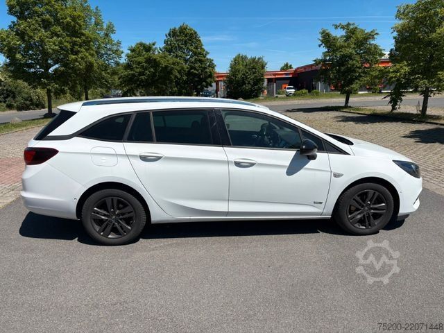 Minibus OPEL Astra 1.4 Turbo Sports Tourer/LED/Kamera/Klima