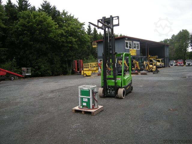 Electric - 4 wheels Hyster J1.8XN MWB Elektro