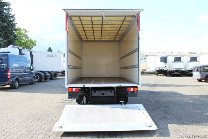 Transporter mit Koffer Mercedes-Benz Atego 818 E6 Koffer 6m Klima LDW Schalter LBW